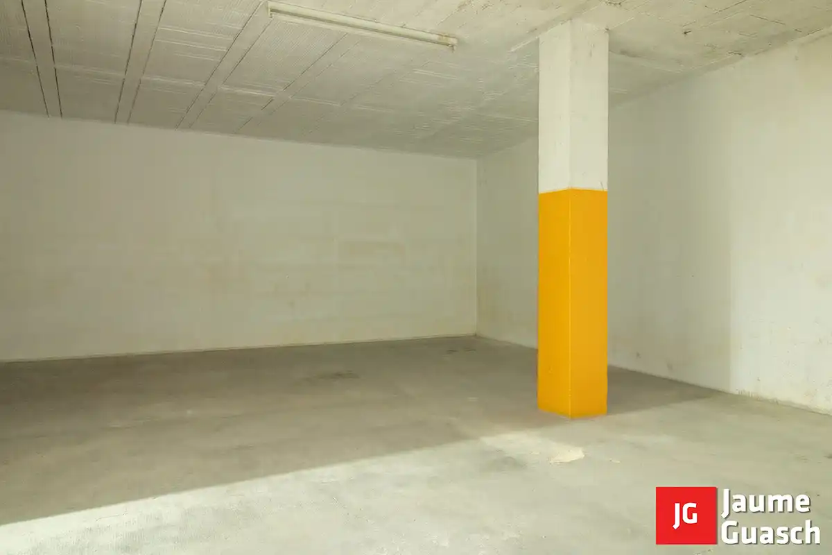Garage zum Verkauf in Torredembarra