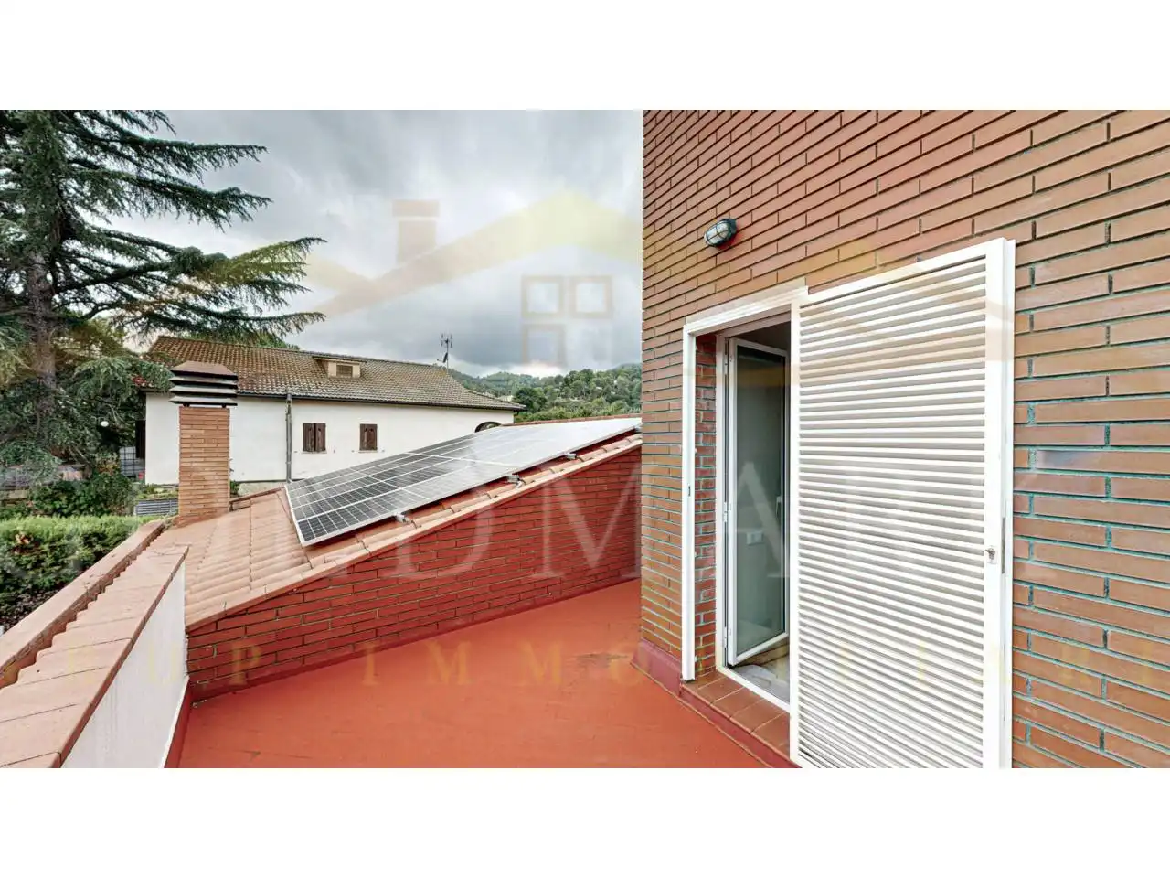 Terrassa de Casa o xalet en venda en Corbera de Llobregat amb Aire condicionat, Calefacció i Jardí privat