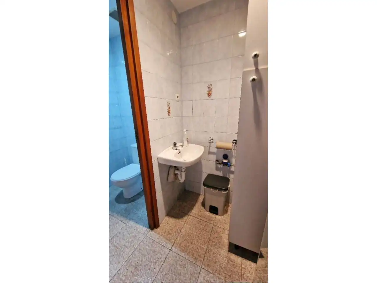 Bathroom of Commercial properties for sale in  Logroño