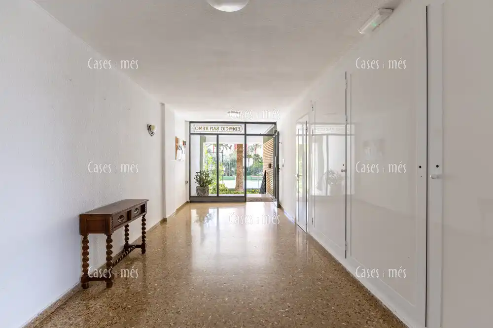 Apartamento en venta en La Pobla de Farnals con Terraza, Amueblado y Piscina comunitaria