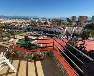 Vista exterior de Apartament en venda en Torremolinos amb Terrassa i Piscina comunitària