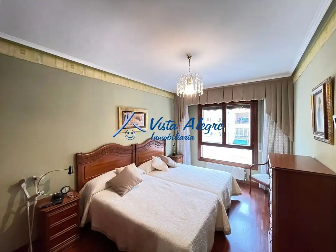 Habitación de Piso en venta en Haro con Calefacción, Terraza y Trastero