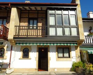 Exterior view of Single-family semi-detached for sale in Castro-Urdiales  with Terrace