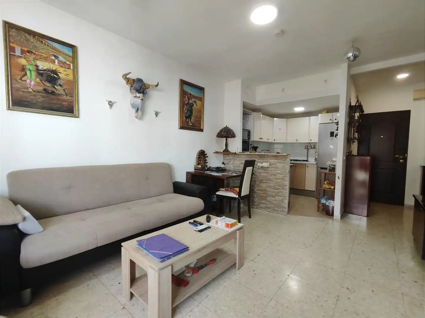 Wohnzimmer von Wohnung zum Verkauf in Torremolinos mit Klimaanlage, Privatgarten und Terrasse