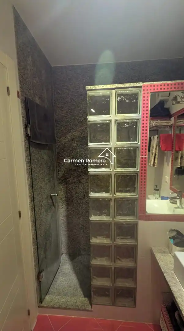 Baño de Casa adosada en venta en Villoria con Calefacción, Jardín privado y Amueblado