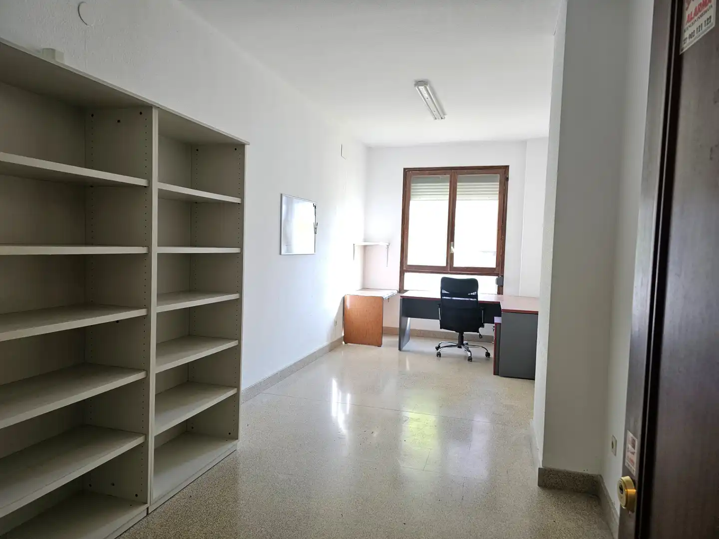 Oficina de lloguer en  Pamplona / Iruña amb Moblat