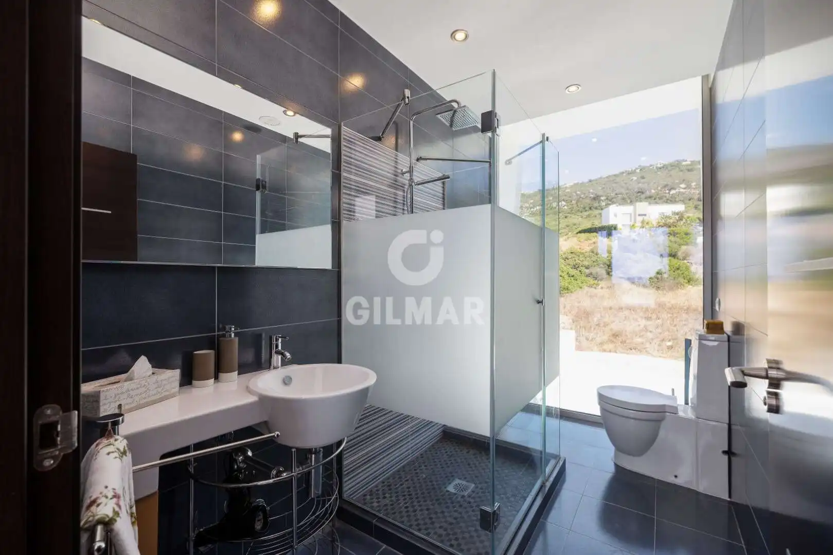 Baño de Casa o chalet en venta en Zahara de los Atunes con Calefacción, Jardín privado y Piscina