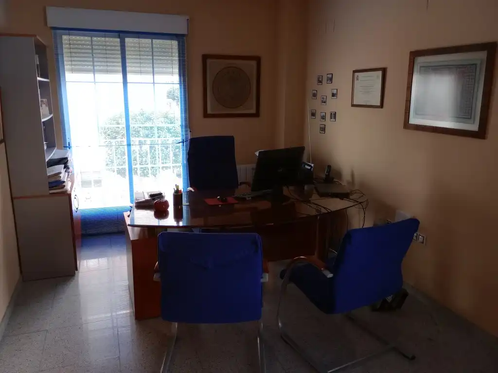 Oficina de alquiler en Don Benito con Aire acondicionado, Calefacción y Trastero