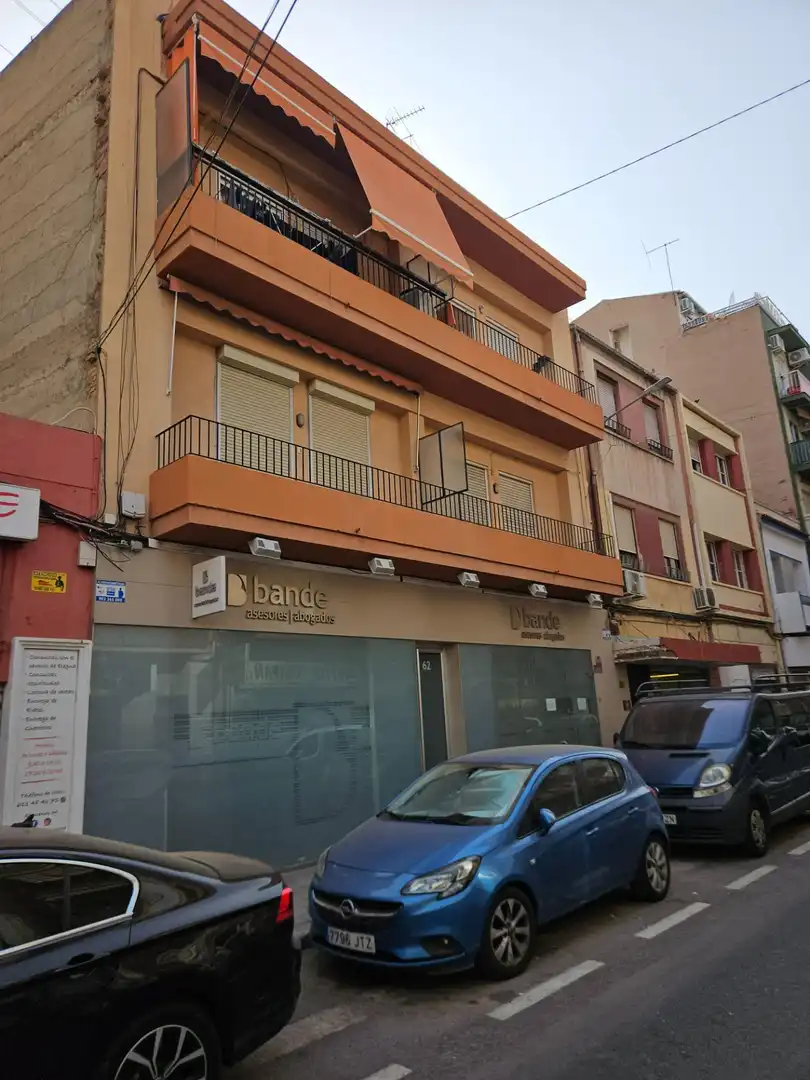 Gewerbefläche zum Verkauf in Calle JAIME SEGARRA