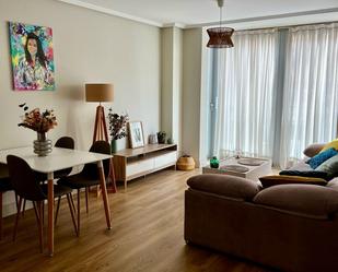 Sala d'estar de Apartament de lloguer en  Madrid Capital amb Aire condicionat