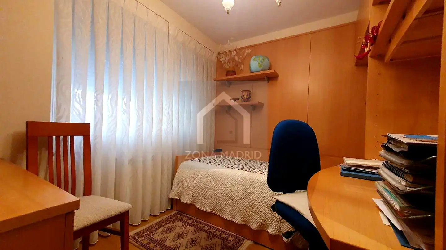 Habitación de Piso en venta en Madrid con Aire acondicionado, Calefacción y Terraza