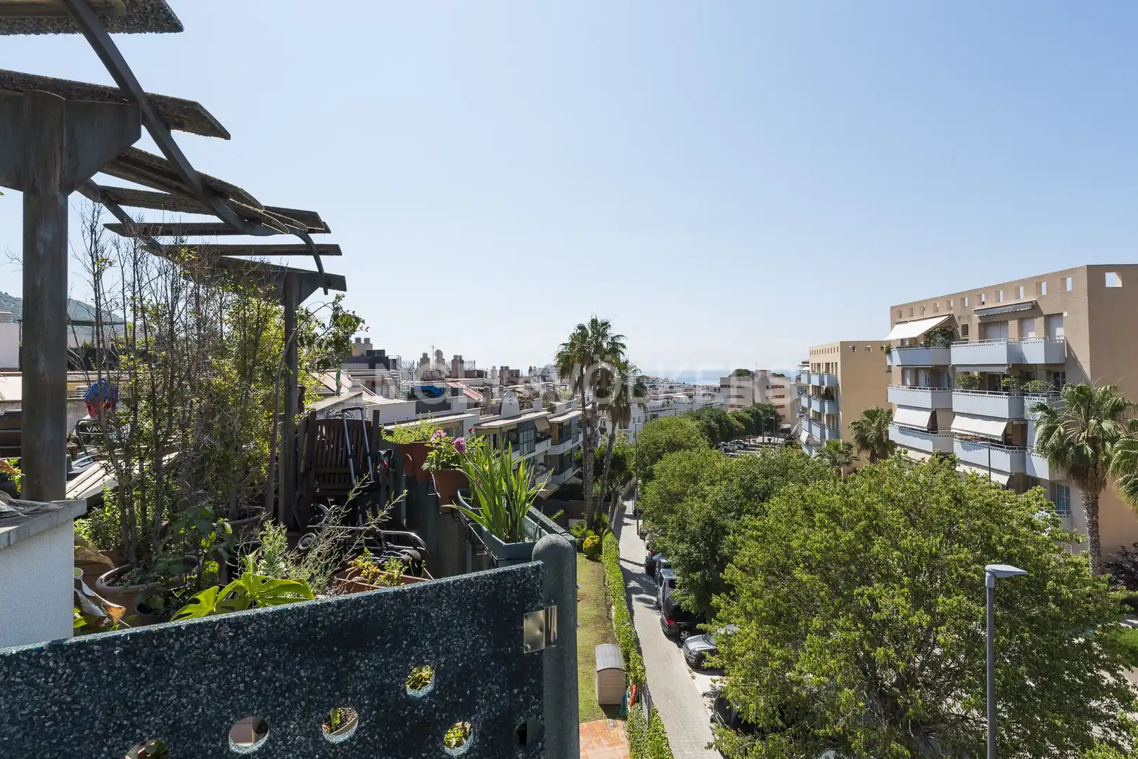Exterior view of Attic for rent in Sitges  with Air Conditioner, Heating and Parquet flooring