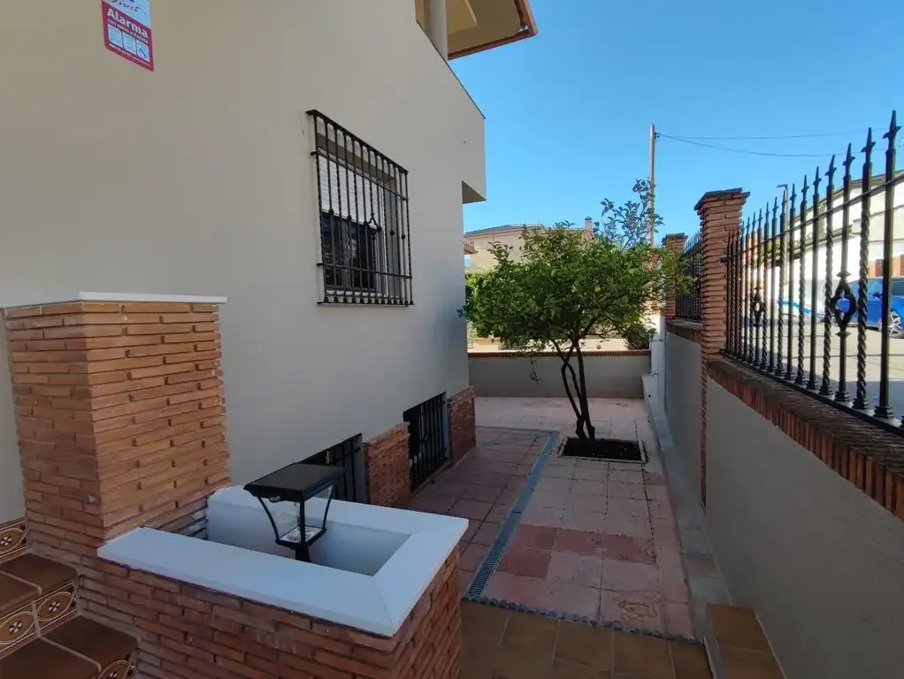 Terrassa de Casa o xalet en venda en Villa de Otura amb Aire condicionat, Calefacció i Terrassa
