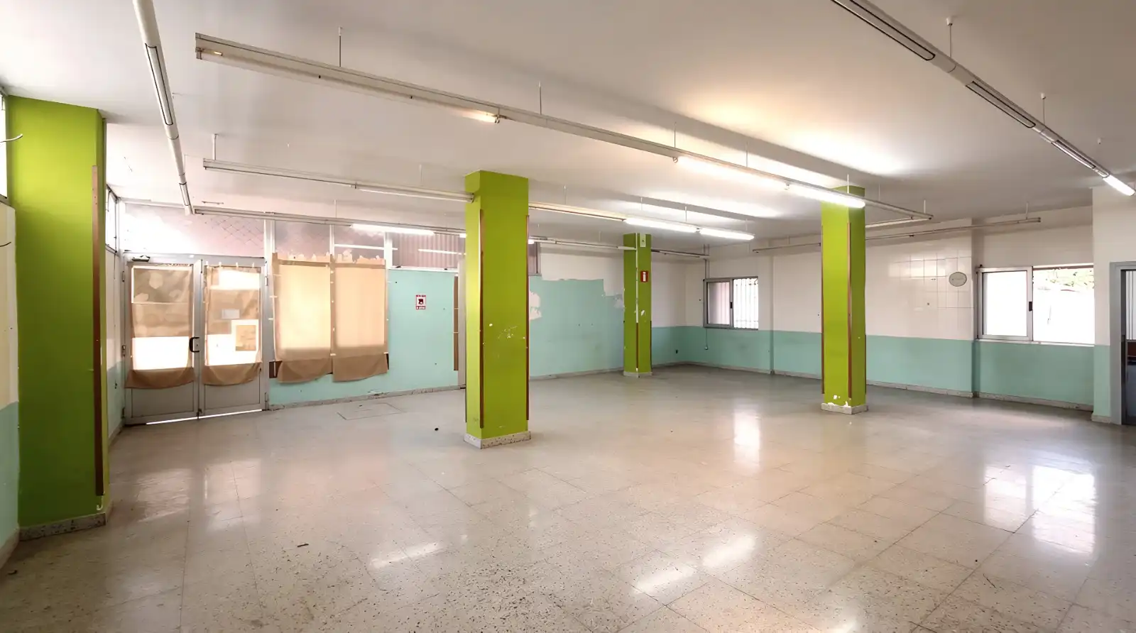 Local comercial en alquiler en Urazandi Kalea, imagen 5