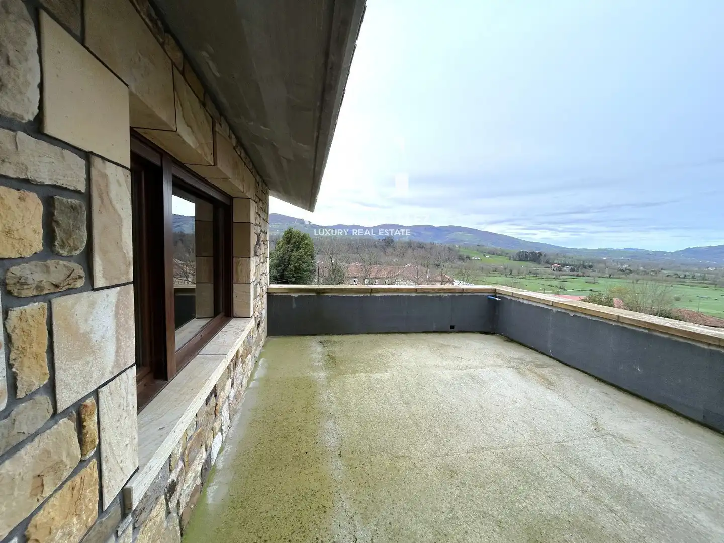 Terraza de Casa o chalet en venta en Villacarriedo con Terraza