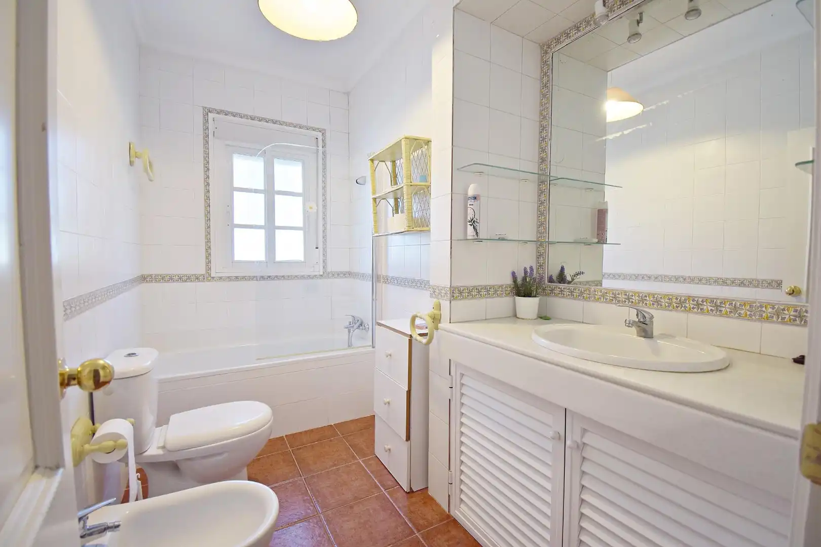 Bathroom of Country homes for sale in Jerez de la Frontera  with Air Conditioner, Private garden and Storage room