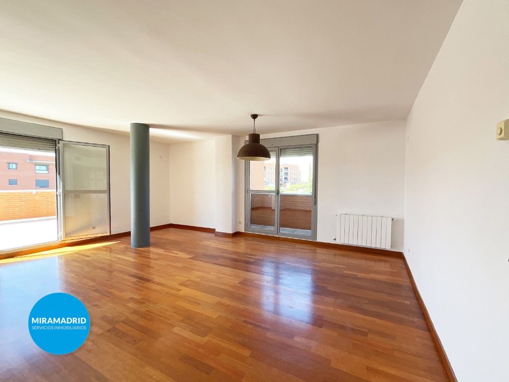 Living room of Attic for sale in Paracuellos de Jarama  with Air Conditioner and Terrace