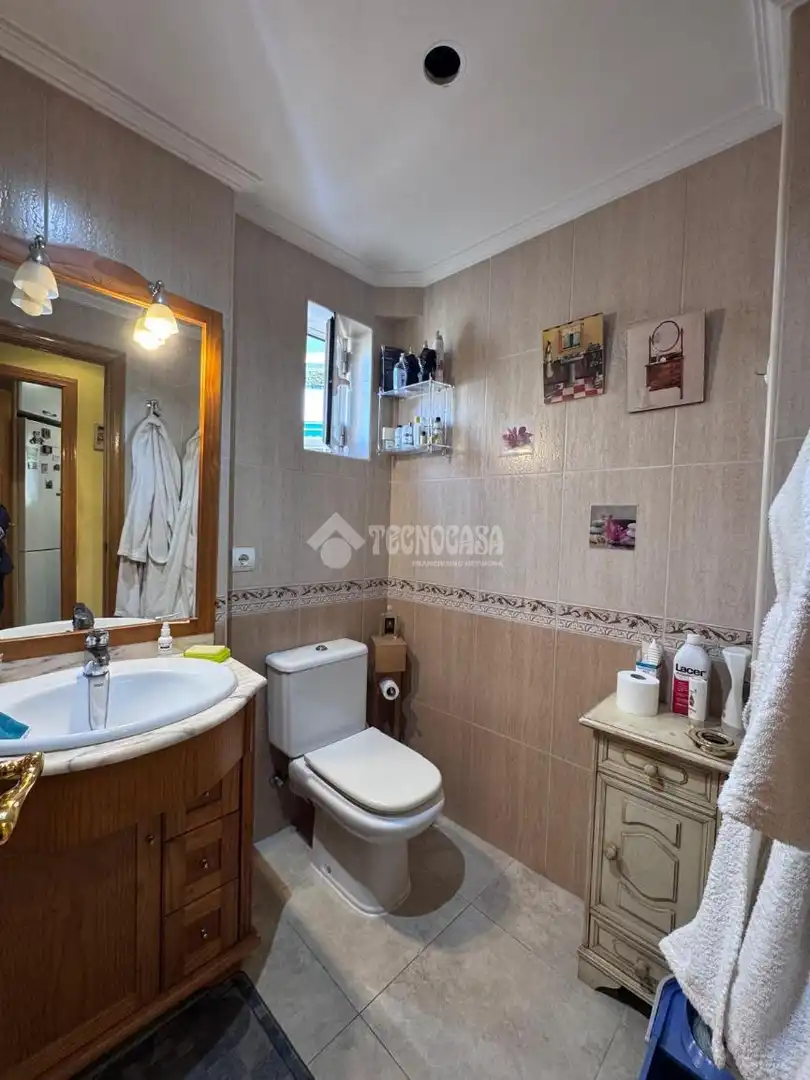 Baño de Piso en venta en Madrid con Aire acondicionado y Calefacción