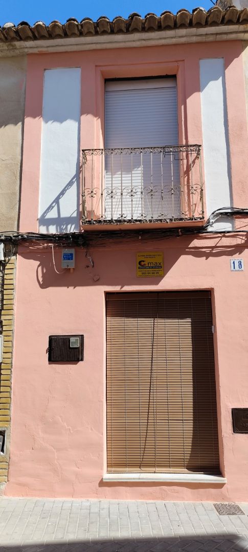 Vista exterior de Casa o xalet de lloguer en Mutxamel amb Terrassa, Moblat i Forn