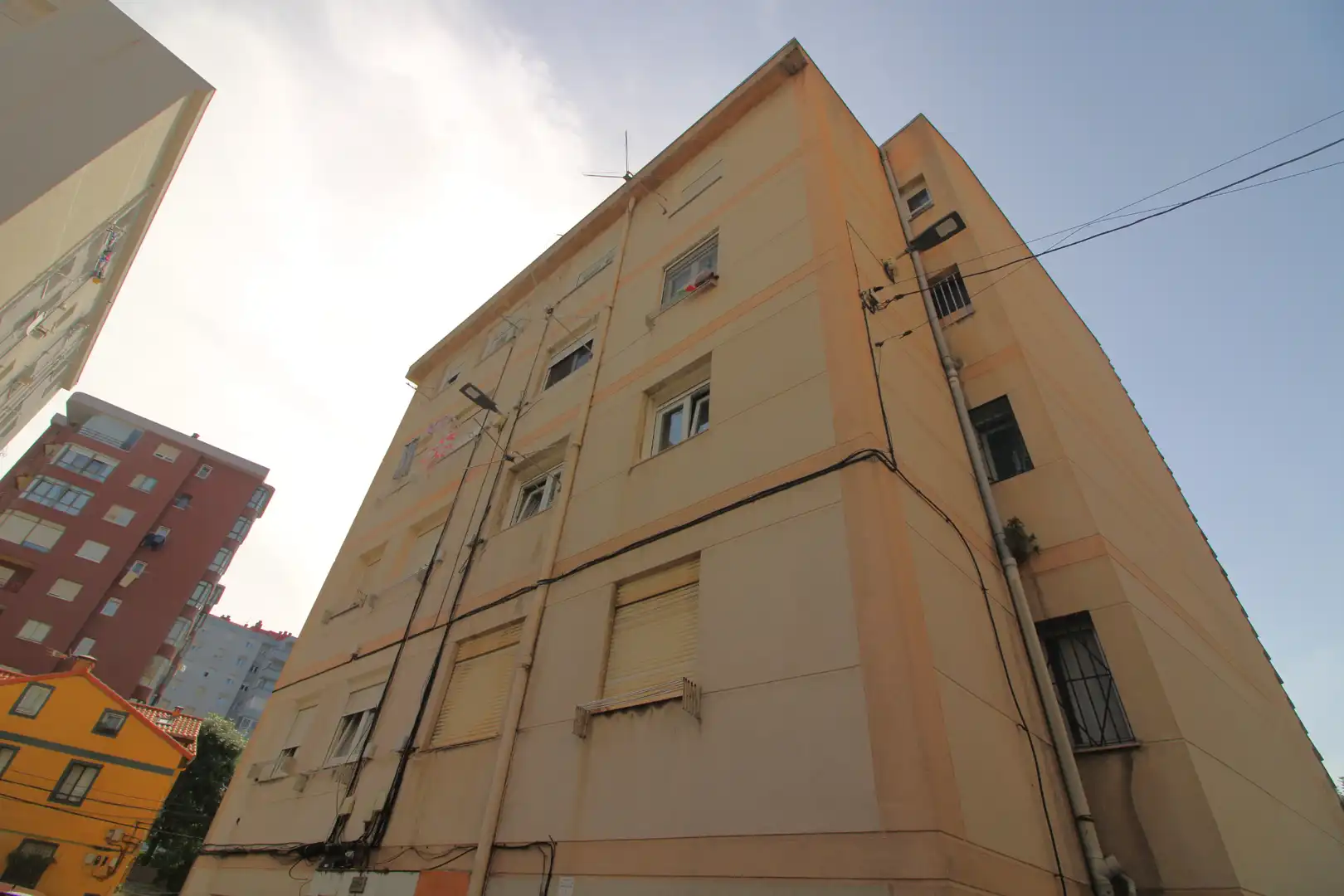 Vista exterior de Pis en venda en Santander amb Calefacció i Moblat