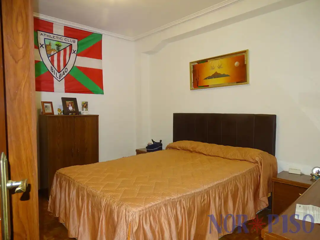 Piso con terraza en venta en Ibaiondo, imagen 11