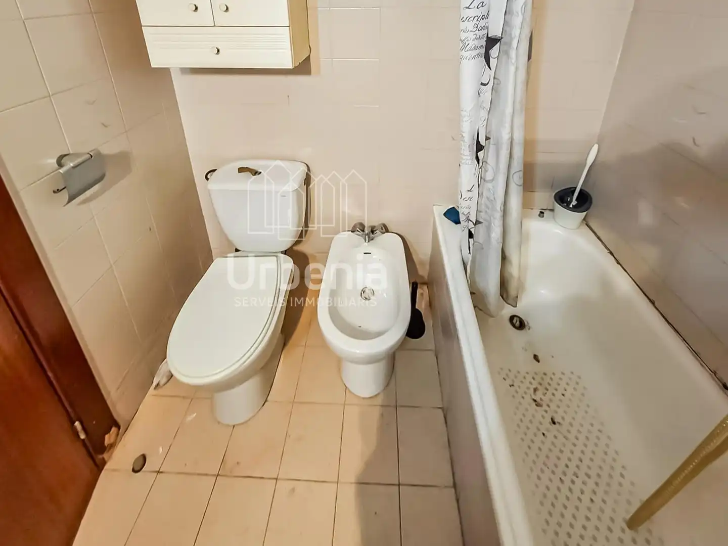 Baño de Piso en venta en Premià de Mar con Calefacción, Terraza y Piscina
