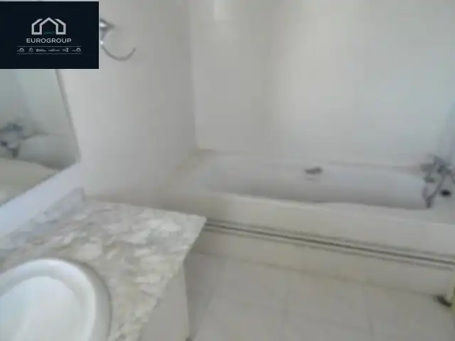 Bany de Casa o xalet de lloguer en Benidorm amb Aire condicionat, Calefacció i Jardí privat