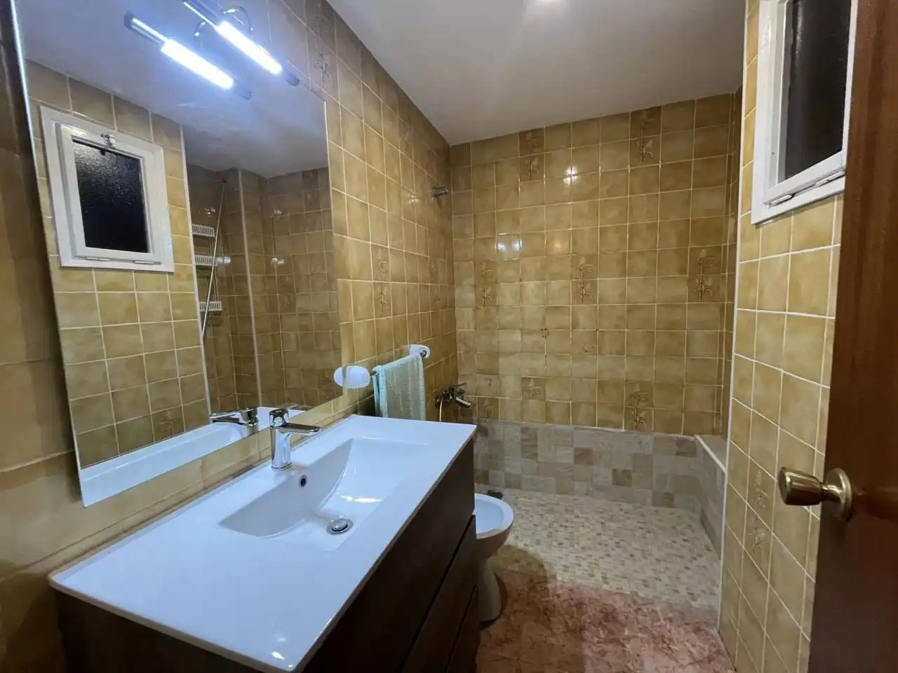 Bathroom of Flat for sale in Sant Feliu de Guíxols