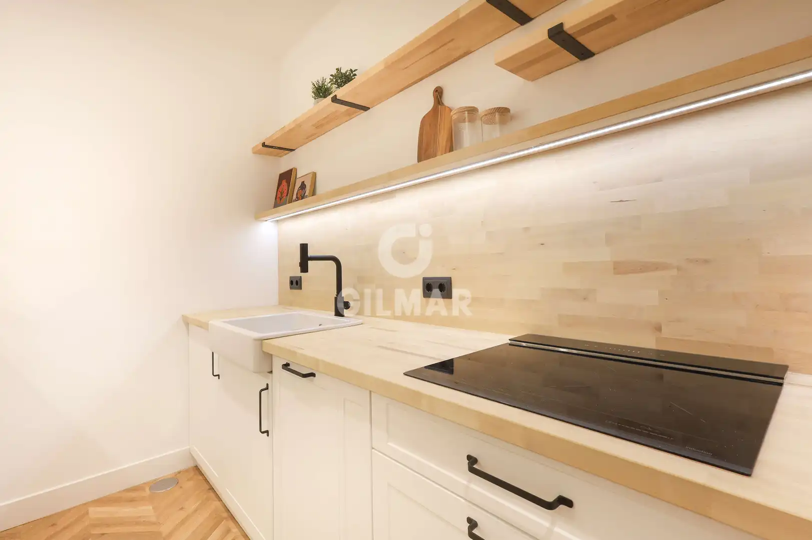 Cocina de Piso en venta en Madrid con Calefacción y Amueblado