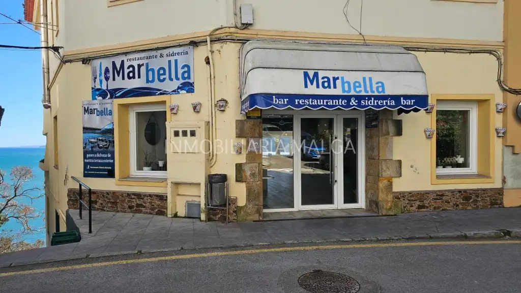 Local de alquiler en Colunga con Terraza y Amueblado