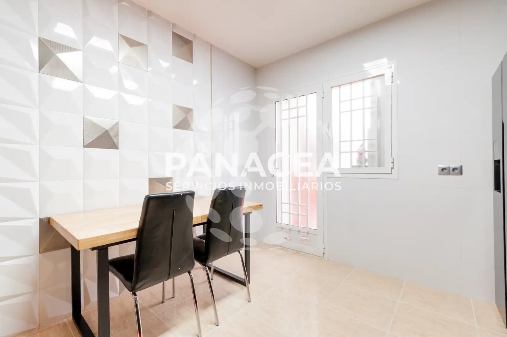 Exterior view of Flat for sale in Roquetas de Mar  with Furnished, Microwave and TV