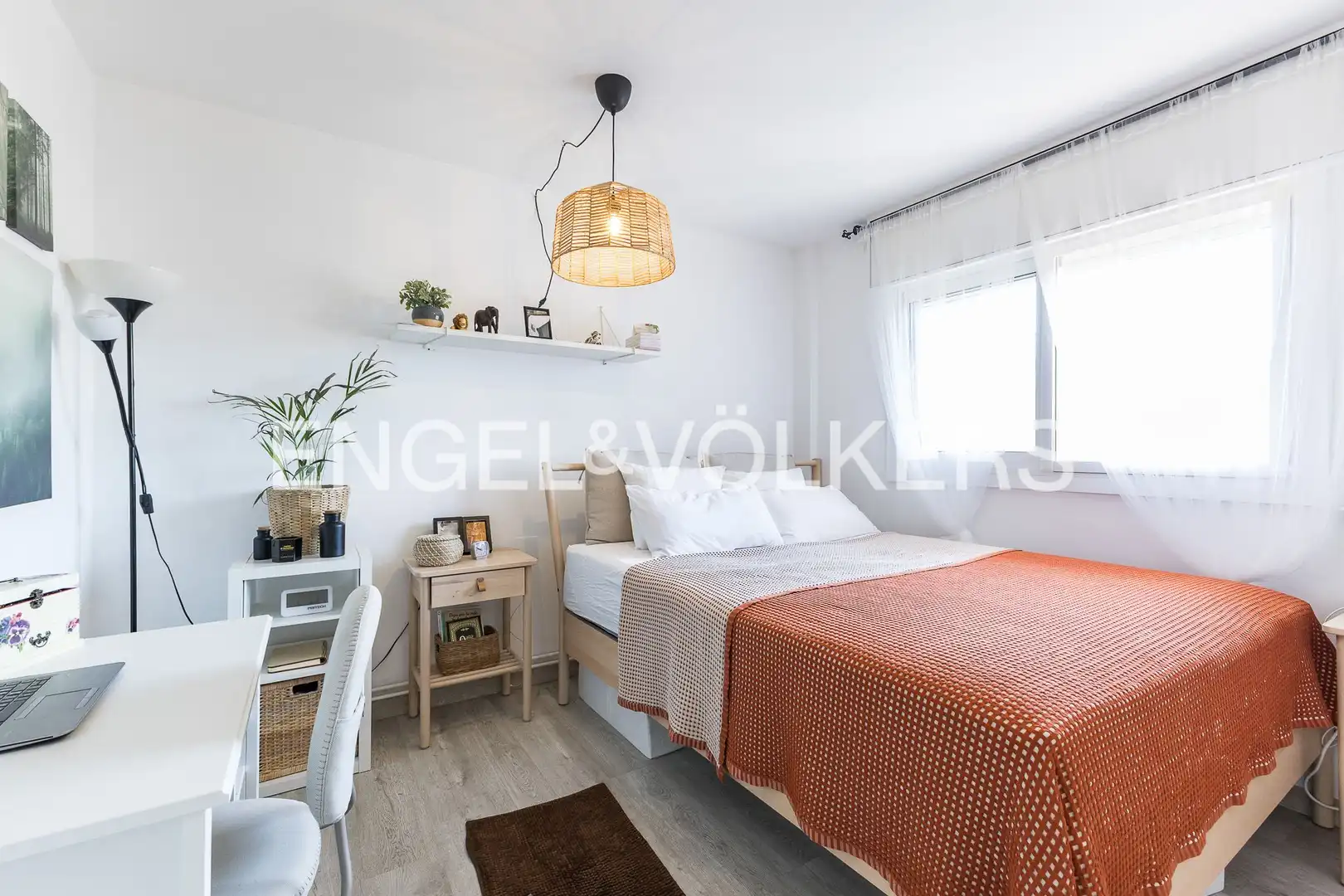 Schlafzimmer von Wohnung zum Verkauf in Esplugues de Llobregat mit Klimaanlage, Heizung und Parkett