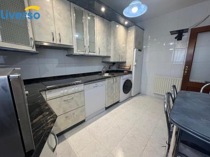 Kitchen of Single-family semi-detached for sale in Villariezo  with Terrace and Balcony