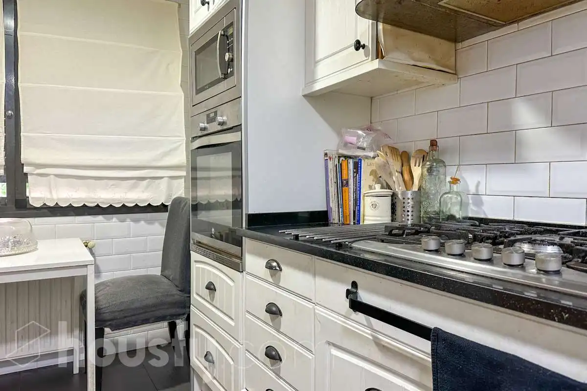 Kitchen of Houses for sale in Aranjuez  with Air Conditioner, Heating and Private garden