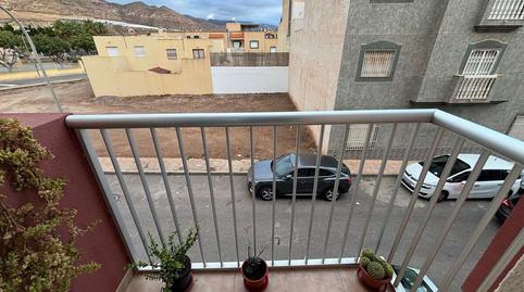 Foto 2 de Piso en venta en Topacio, La Gangosa, Almería
