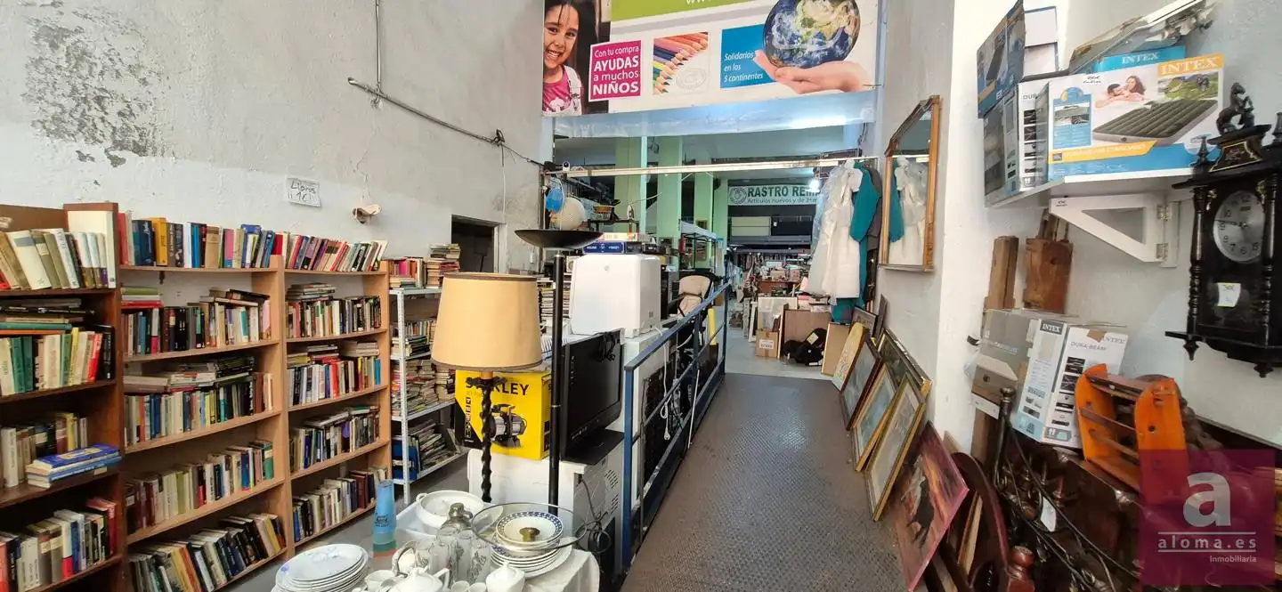 Local comercial en venta en Calle Sanguino Michel, imagen 7