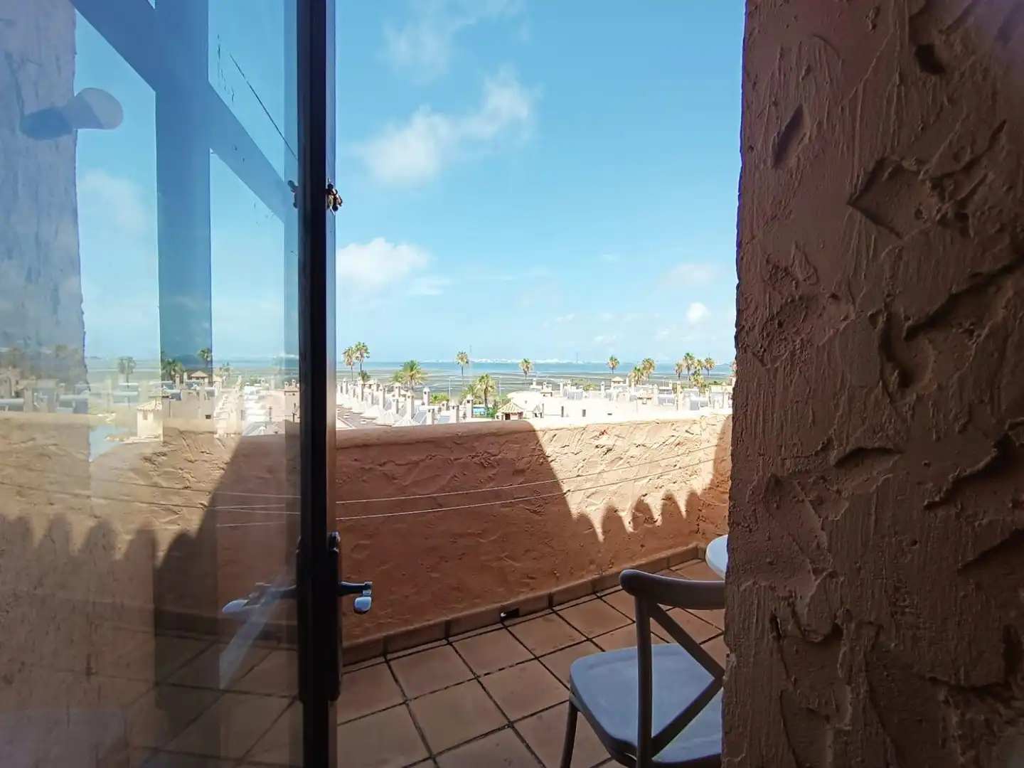 Study for sale in San Fernando  with Air Conditioner, Terrace and Furnished