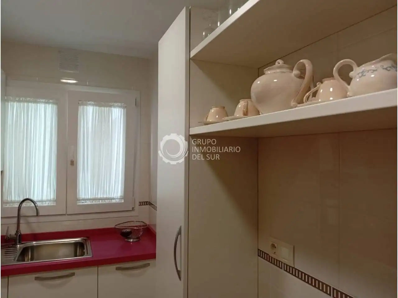 Kitchen of Flat for sale in Puerto Real  with Terrace and Storage room