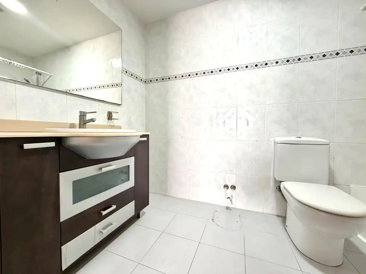 Bathroom of Flat for sale in Mataró  with Air Conditioner