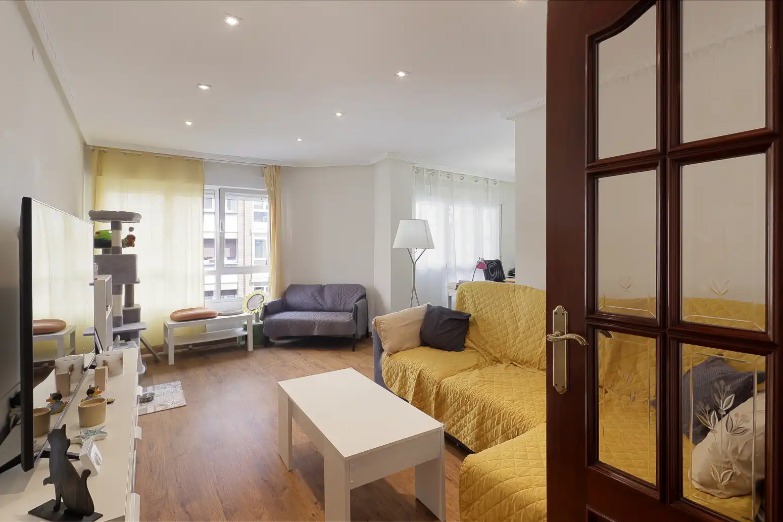 Piso con terraza en venta en Gijón - CL DOCTOR AQUILINO HURLE 33, imagen 12