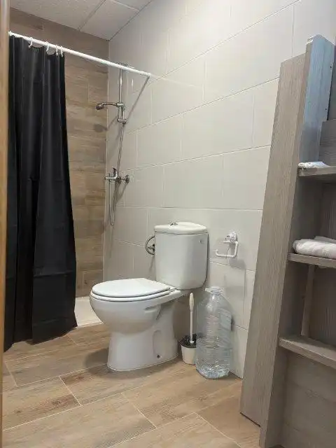 Badezimmer von Erdgeschoss zur Miete in Aldaia