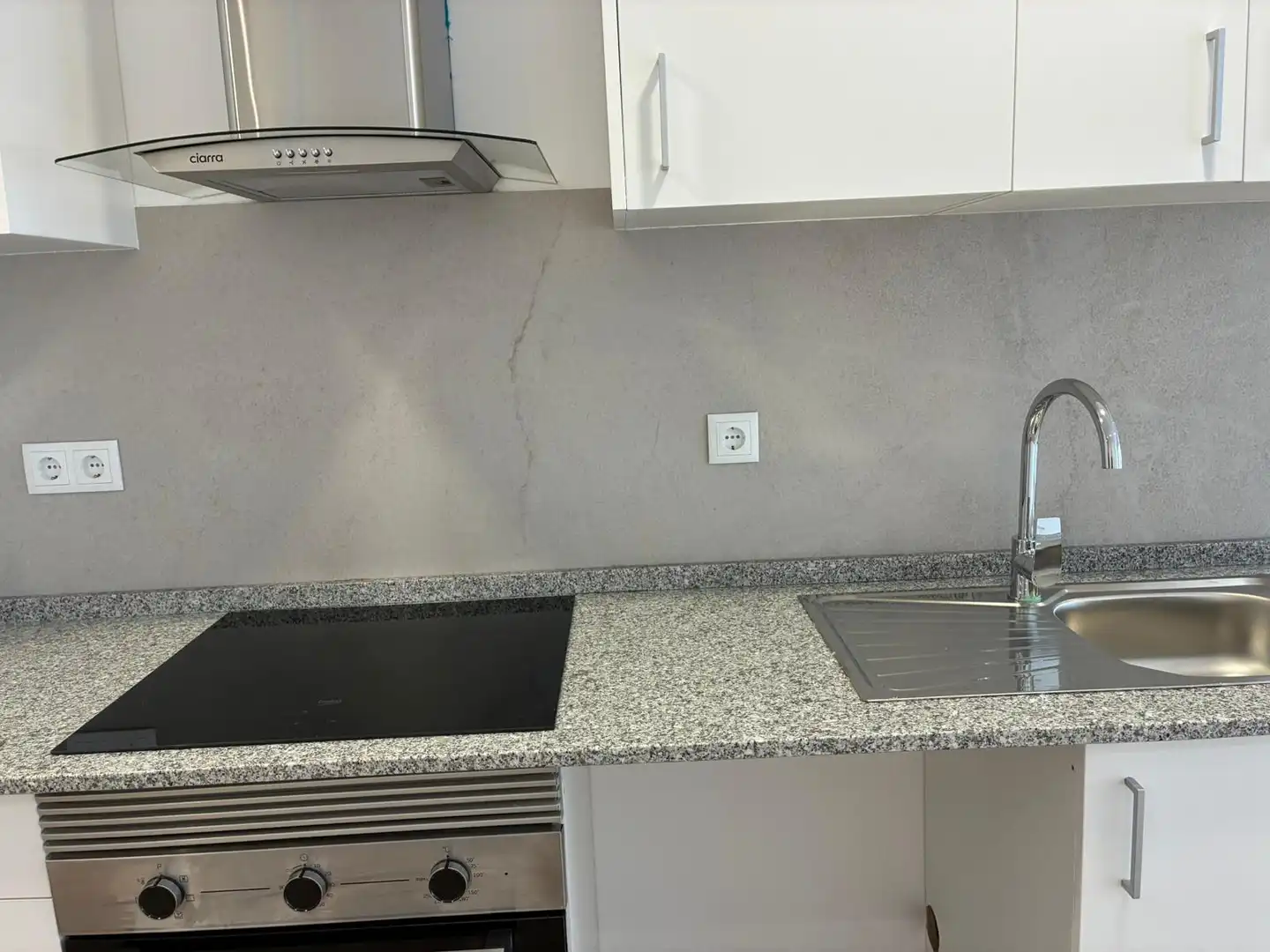 Cocina de Piso en venta en Vilanova del Camí con Calefacción y Terraza