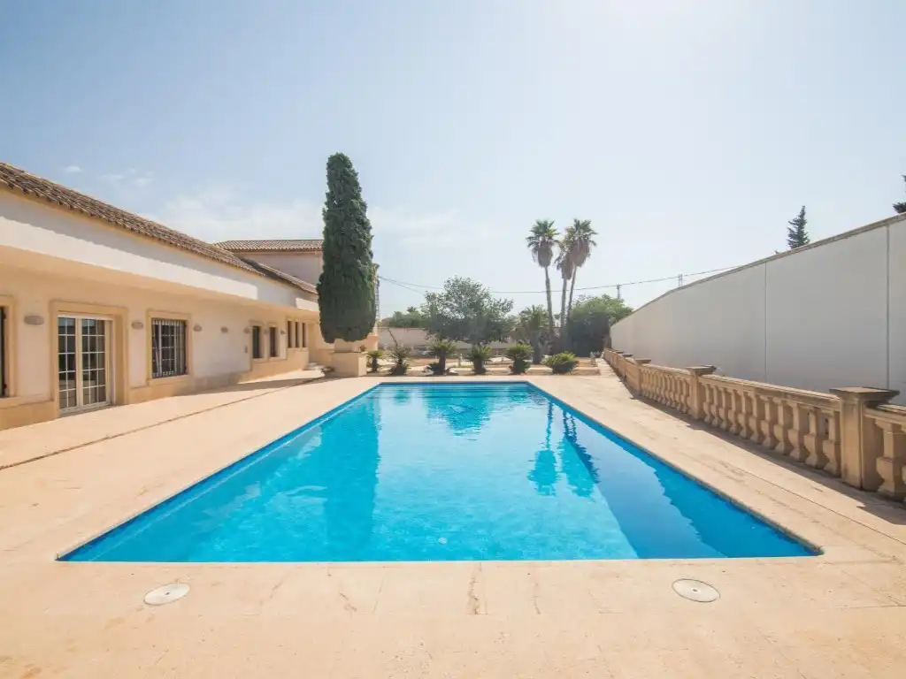 Casa con terraza en venta en Peña de las Águilas, imagen 2