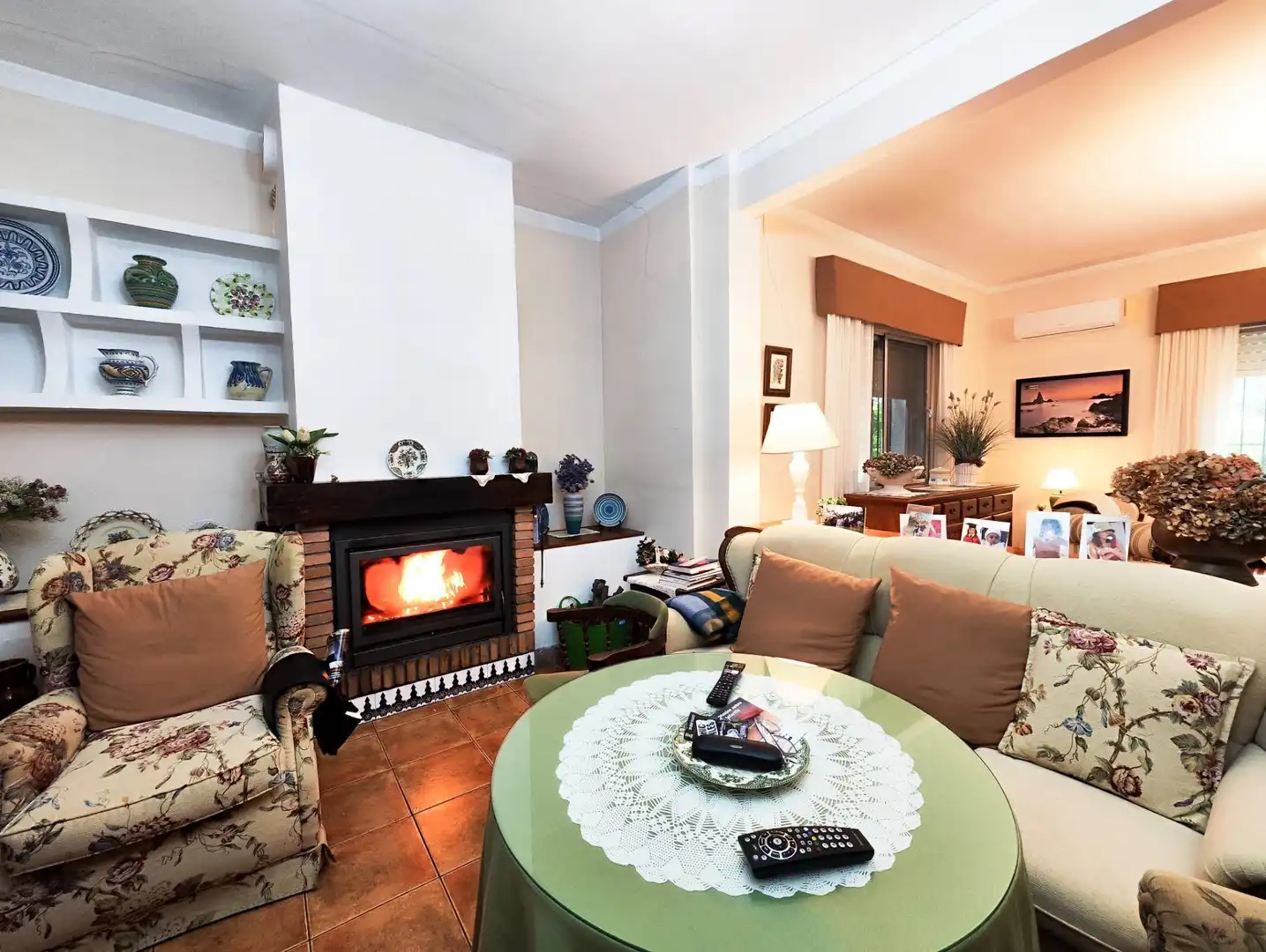 Living room of Houses for sale in Puertollano  with Air Conditioner, Heating and Private garden