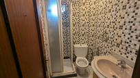 Bathroom of Flat for sale in  Sevilla Capital