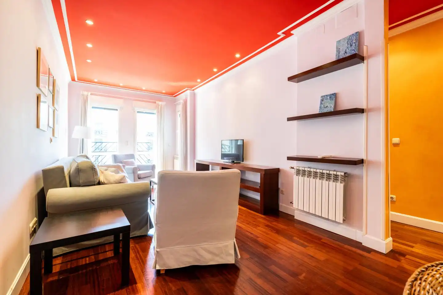 Sala d'estar de Pis de lloguer en Madrid amb Aire condicionat, Calefacció i Parquet