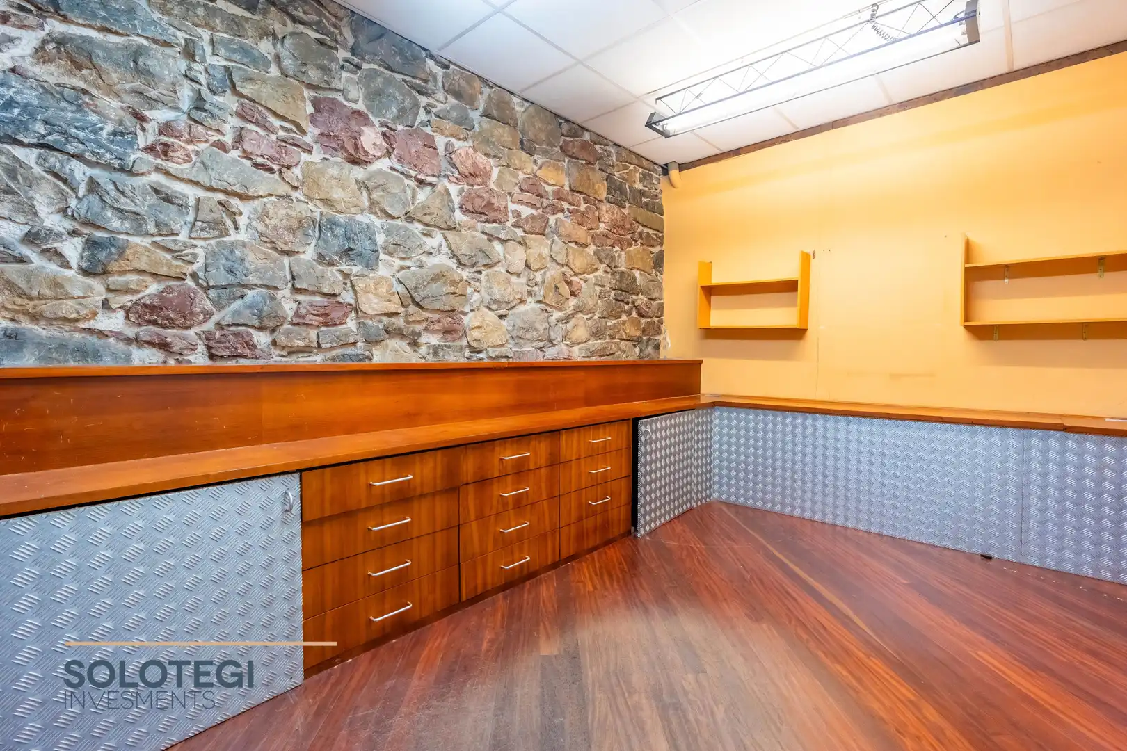 Local en venta en Prim Kalea, Área Romántica