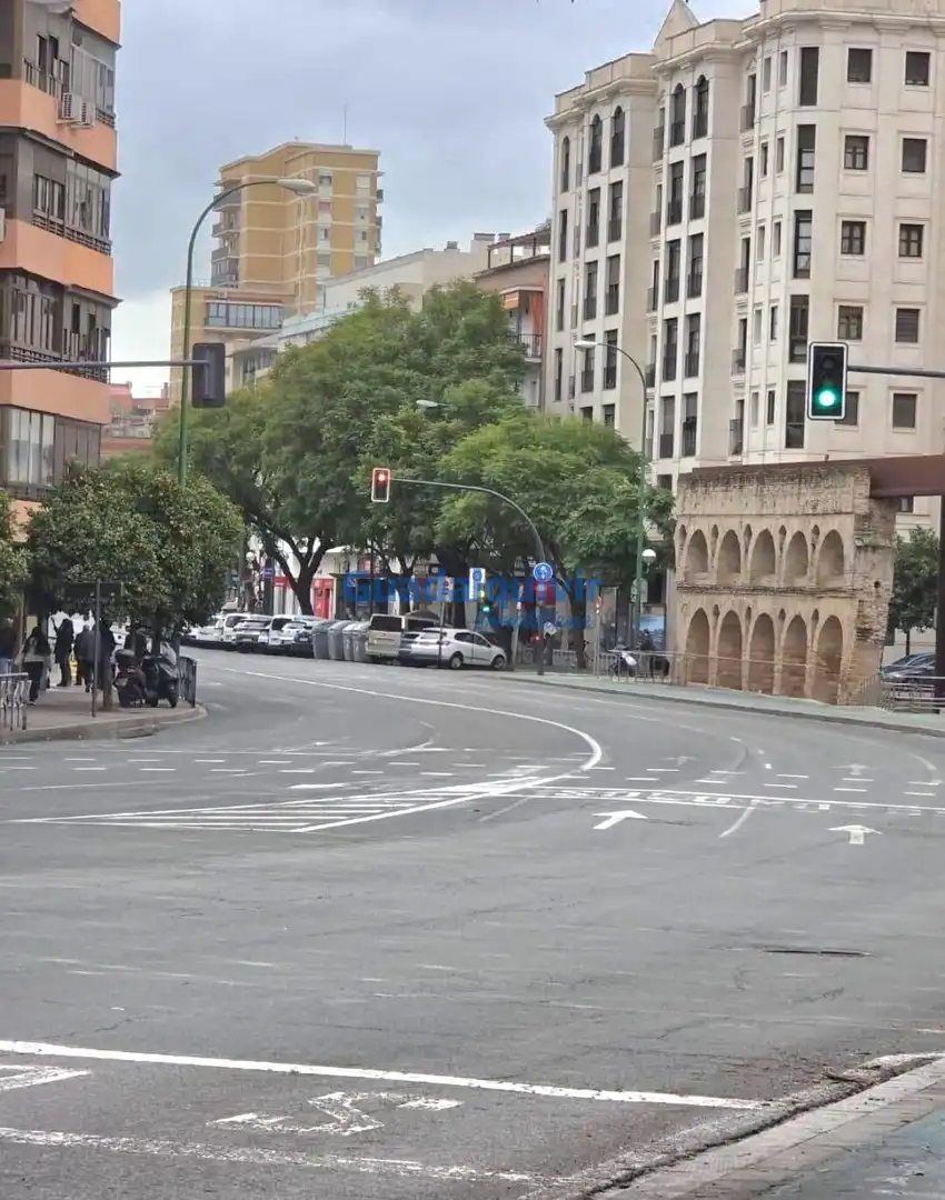 Local comercial en venda a Nervión, imagen 6