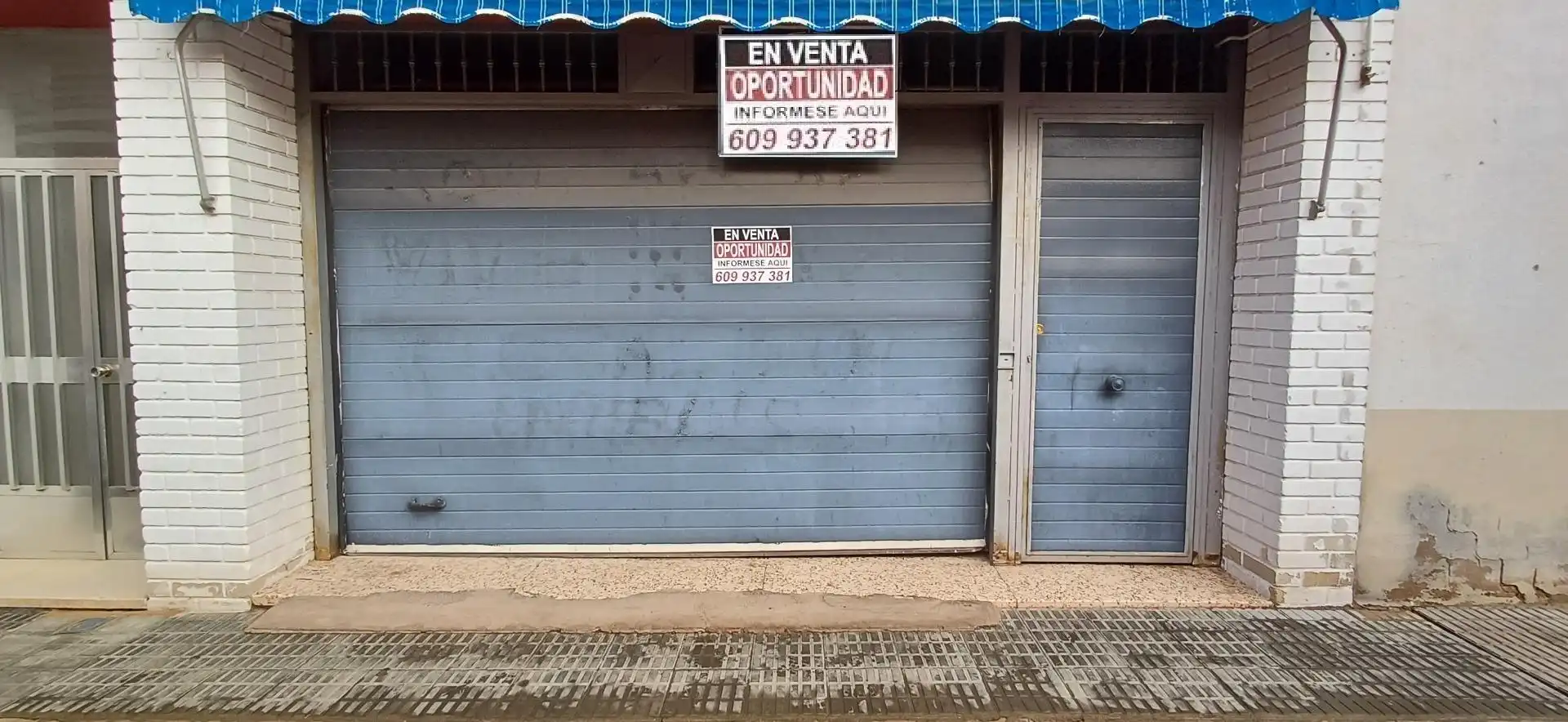 Local comercial en venda a Calle LUZON 174