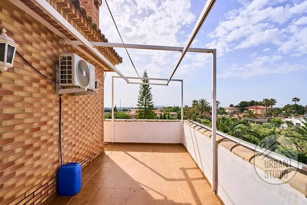 Terrace of Houses for sale in San Vicente del Raspeig / Sant Vicent del Raspeig  with Heating, Private garden and Terrace